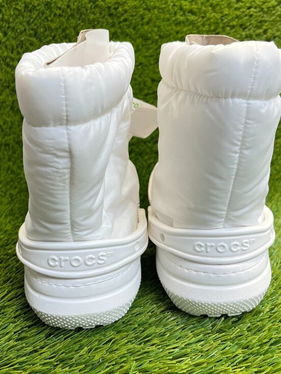 Crocs Classic Lined Neo Puff Mens Size 10 White Outdoor Pull On Boots Shoes main image 3